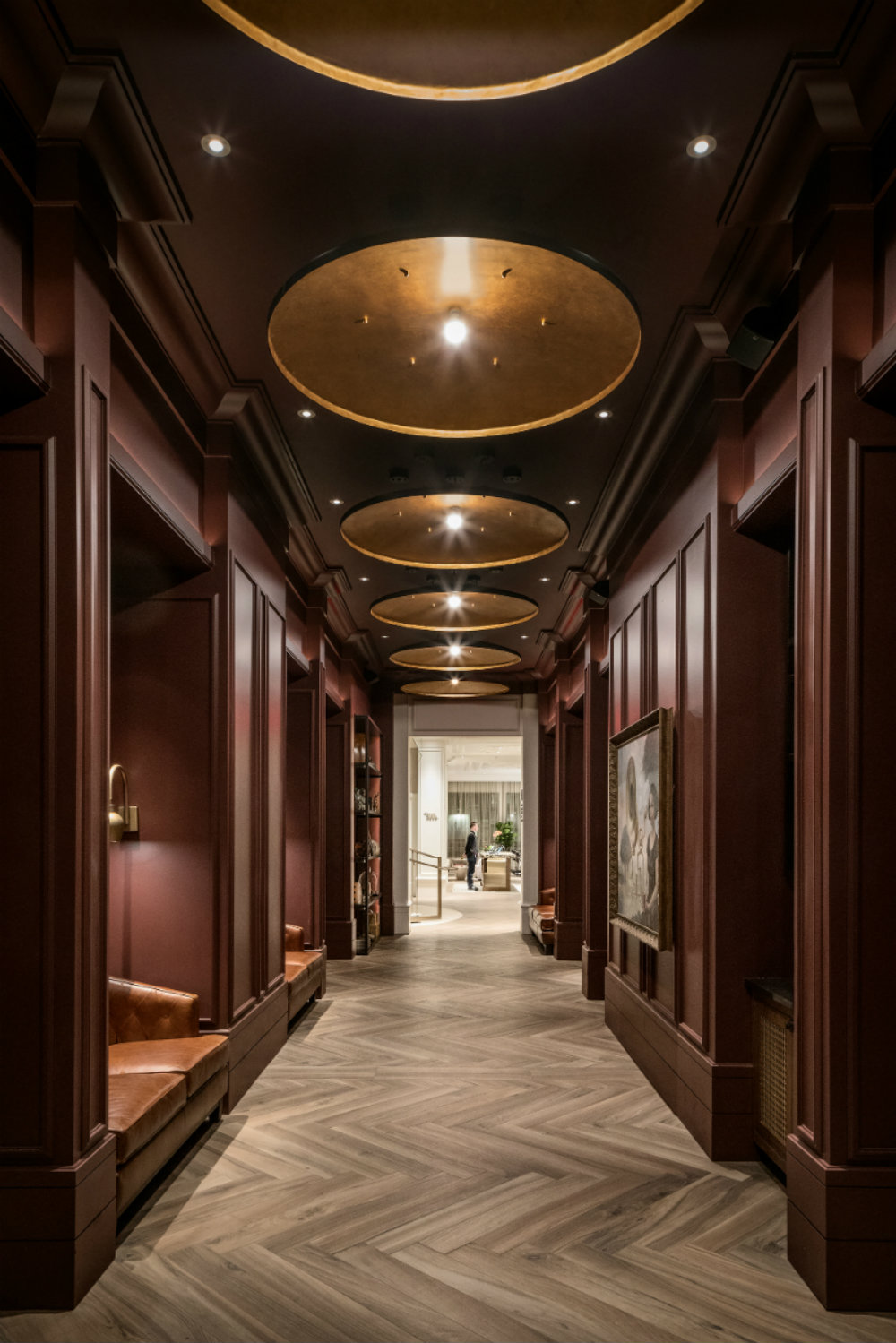 The Amazing Interior Design Of Elizabeth Hotel